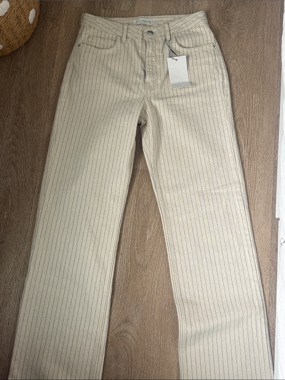 Zara Women’s Cream Pinstripe Straight-Leg Pants